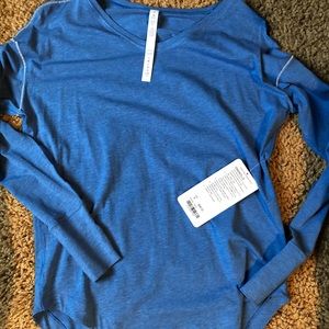 Lululemon heathered pipe dream blue Weekend LS Tee